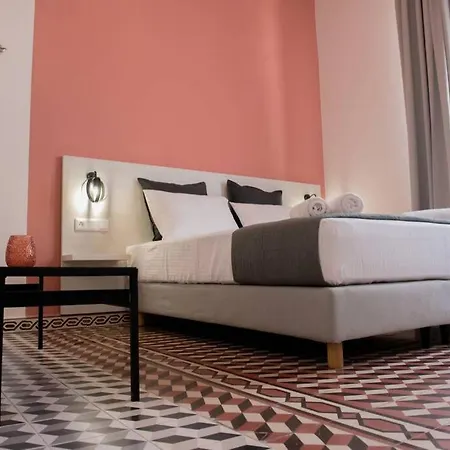 Elegant Apartment In The Heart Of Heraklion Exterior photo