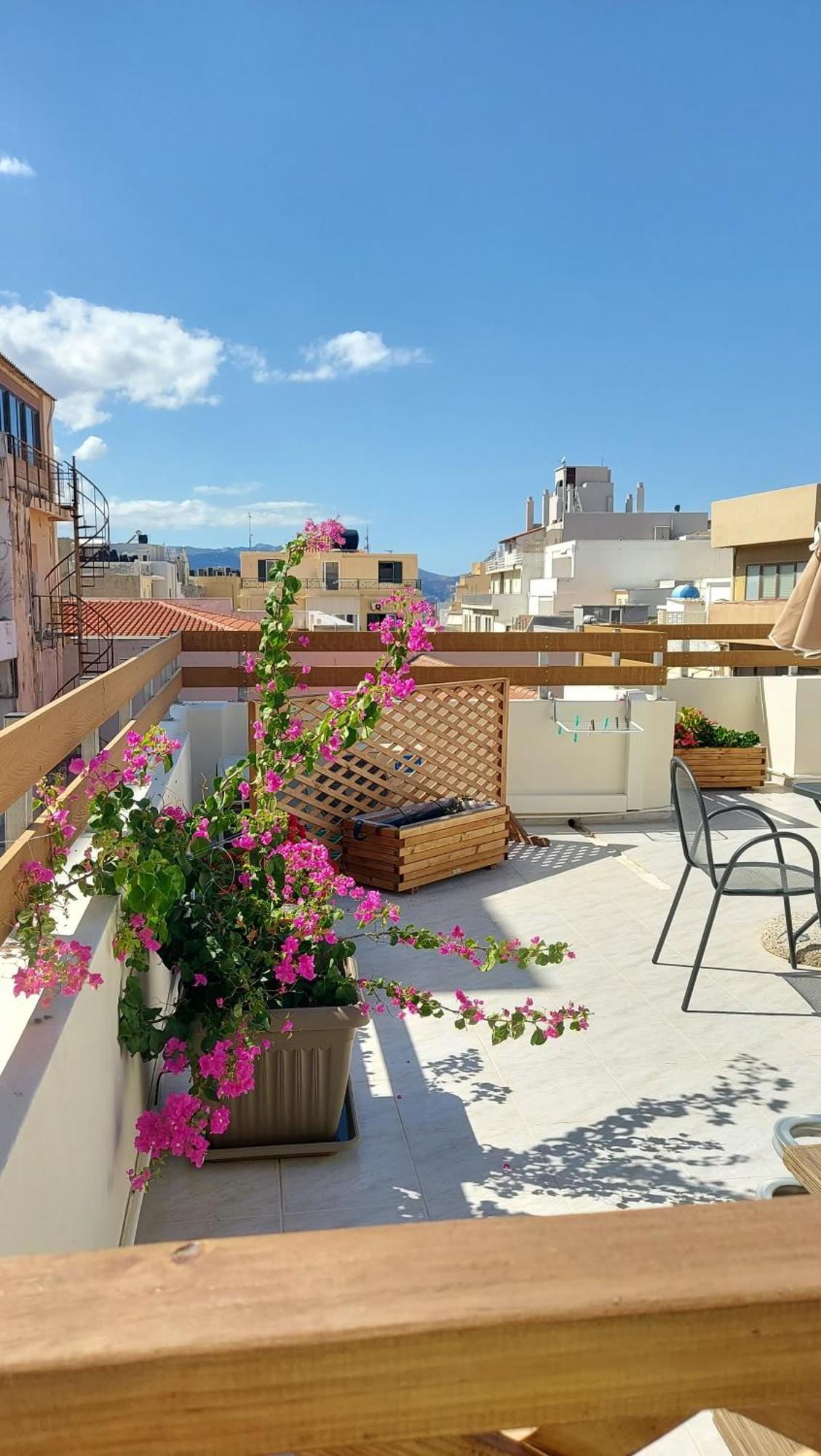 Apartment Elegant In The Heart Of Heraklion (Crete)